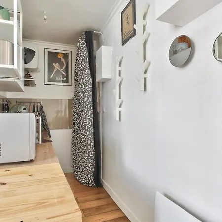 Cozy For 1 Person - 18
